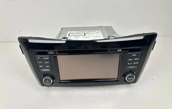Nissan Qashqai Radio/CD/DVD/GPS head unit 7513750220