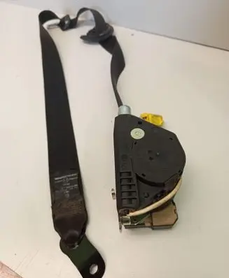 Volkswagen Touran I Front seatbelt 1T1857705A