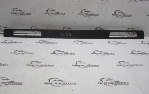 BMW 3 E90 E91 Dashboard glove box trim 7130743