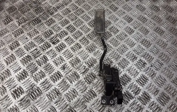 Nissan Primera Accelerator throttle pedal 18002AU410
