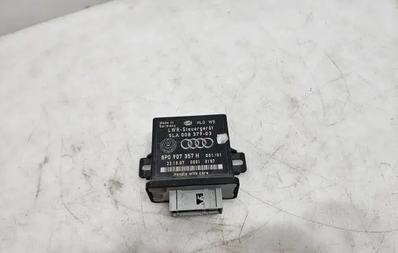 Audi A6 S6 C6 4F Light module LCM 8P0907357H