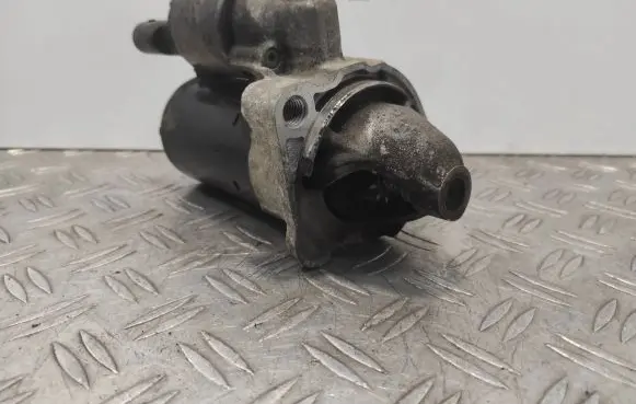 Audi A4 S4 B7 8E 8H Starter motor 06B911023A
