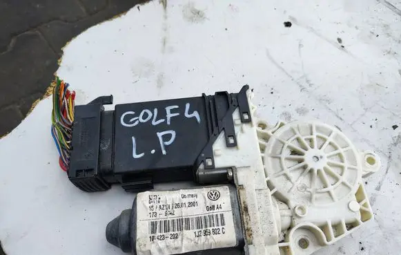 Volkswagen Golf IV Front door window regulator with motor 1J2959802C