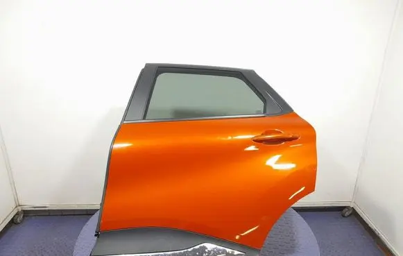 Renault Captur Rear door 