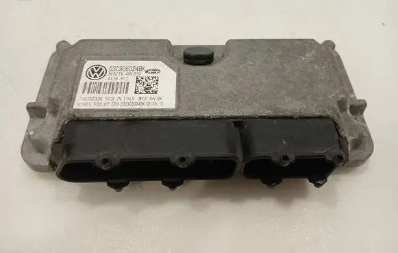 Seat Ibiza III (6L) Engine control unit/module 03C906024BK 7V63RT33K 6160150207