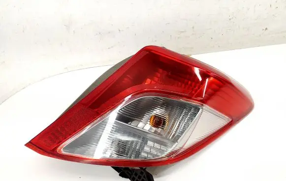 Toyota Yaris Rear/tail lights