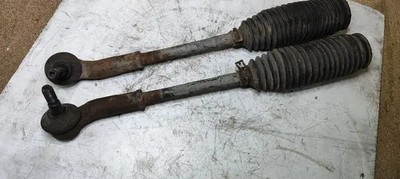Volkswagen PASSAT B6 Steering tie rod 