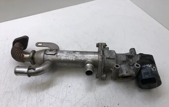 Citroen C4 Grand Picasso EGR valve cooler 9645689780