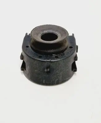 Peugeot 2008 I Radiator mount bracket 9639048580