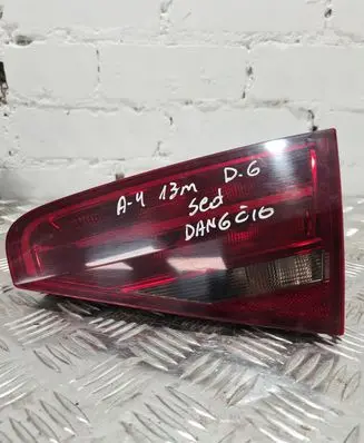 Audi A4 S4 B8 8K Tailgate rear/tail lights 01091502 8K5945094