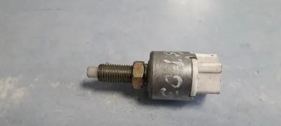 Nissan Almera Tino Brake pedal sensor switch