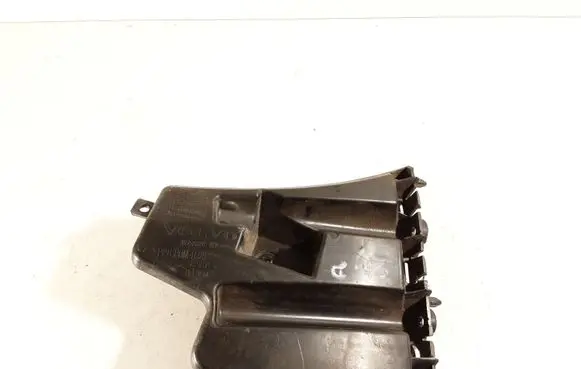 Volvo S60 Front bumper mounting bracket 30796626