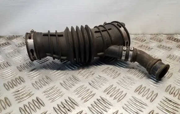 Ford Mondeo MK V Turbo air intake inlet pipe/hose DS739R504MB