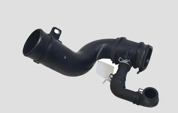 Mazda 6 Air intake hose/pipe SH0113231