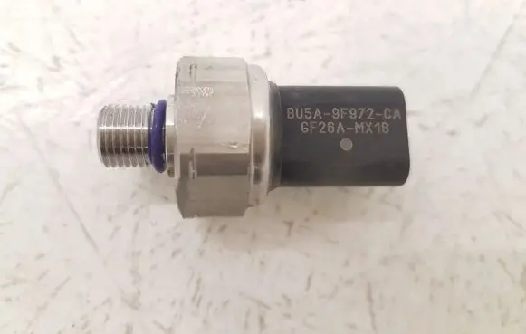 Fuel pressure sensor