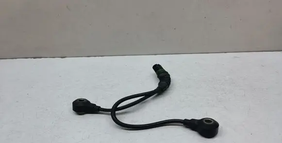 BMW 3 E90 E91 Detonation knock sensor 7568422