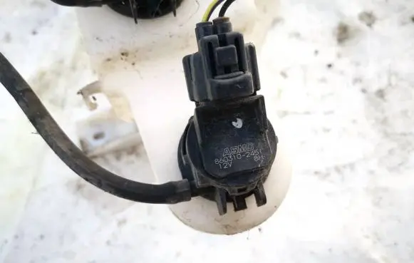 Mazda CX-7 Windscreen/windshield washer pump 8603102451 860310-2451