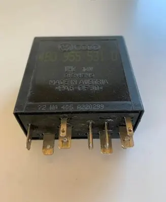 Audi A4 S4 B7 8E 8H Other relay 4B0955531D A220299