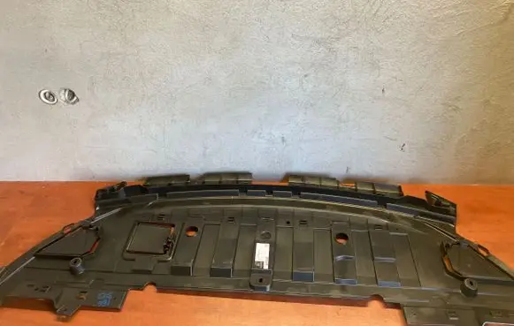 Mercedes-Benz Citan II W420 Front bumper skid plate/under tray A4208880300 15304629E