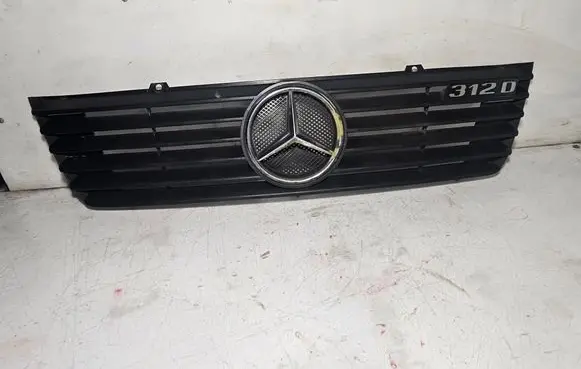 Mercedes-Benz Sprinter W901 W902 W903 W904 Front grill 9018880123