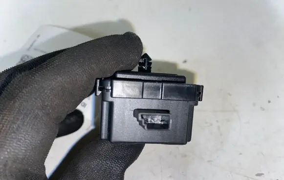 BMW 1 F20 F21 Alarm control unit/module 926963401 A2C37521900