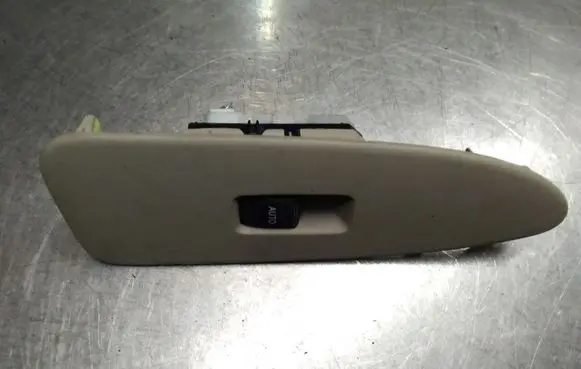 Lexus ES 250 - 300 - 330 Electric window control switch 8403033050 514716
