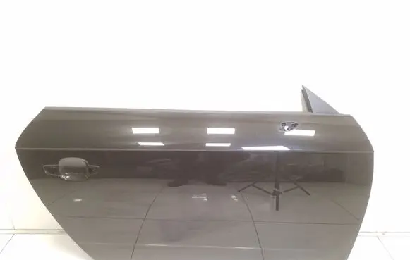 Audi A5 8T 8F Front door