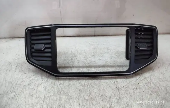 Volkswagen Amarok Dash center air vent grill 2H6819383