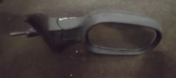 Nissan Micra Front door electric wing mirror e2011031