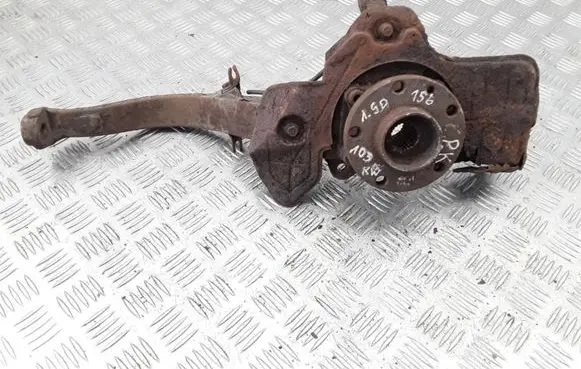 Alfa Romeo 156 Front wheel hub spindle knuckle