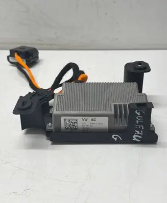 Volkswagen Golf VII Voltage converter inverter 5Q0907155 280916