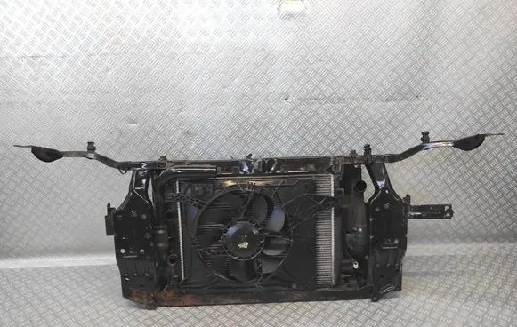 Nissan Qashqai Radiator set 