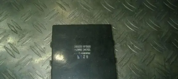 Nissan Primera Comfort/convenience module 285209F500 2J55034701