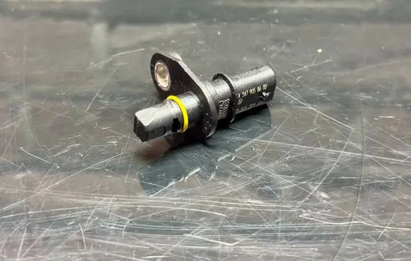 Mercedes-Benz A W177 Sensor A2479058600 0265004410