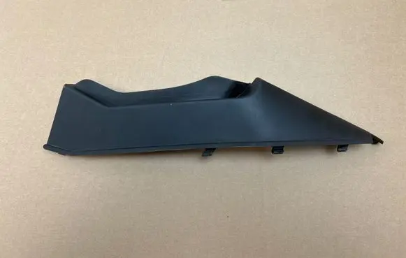 Leapmotor B10 Front bumper splitter molding 5220114AG01