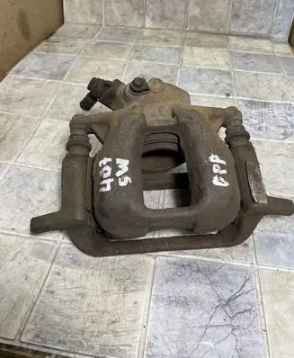 Peugeot 407 Front brake caliper
