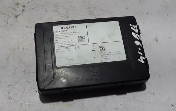 Renault Megane III GPS navigation control unit/module 282757969R