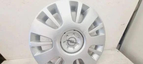 Opel Zafira B R16 wheel hub/cap/trim 13242077 13242076 13242075