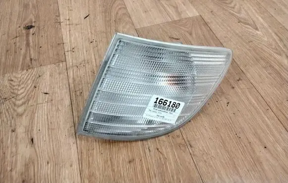 Mercedes-Benz Vito Viano W638 Front indicator light 