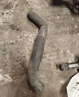 Opel Antara Engine coolant pipe/hose 95470790