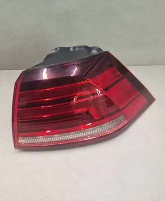 Volkswagen e-Golf Rear/tail lights 5G0945096Q L90120960 5G0945312B