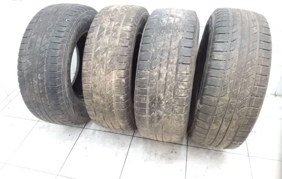 Volkswagen Golf II R15 summer tire 26570R15112H CONQUERRAMP81
