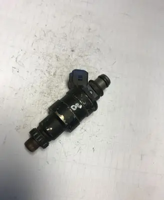 Mazda 626 Fuel injector 1955001280
