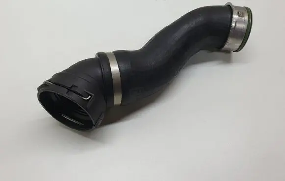 BMW 5 E60 E61 Intercooler hose/pipe 7793607 1161779360702 7789048