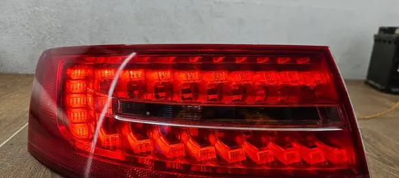 Audi A6 S6 C6 4F Rear/tail lights 4F5945095J 89319271 170709