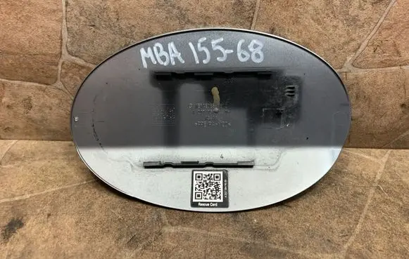 Mercedes-Benz E C207 W207 Fuel tank cap A2077570106