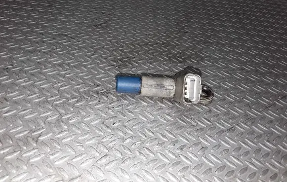 Camshaft position sensor