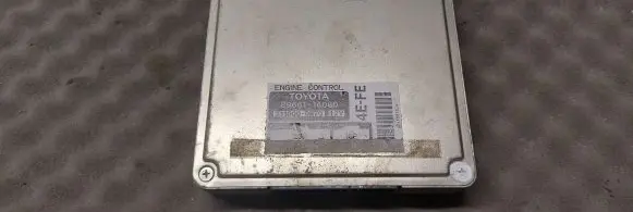 Toyota Corolla E110 Engine control unit/module 896611A080 2110000870