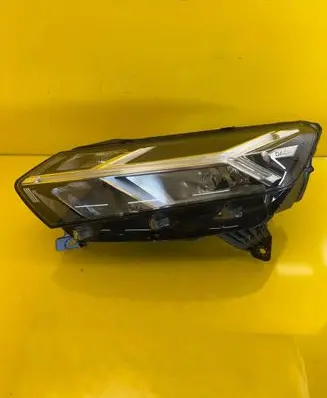 Dacia Sandero III Headlight/headlamp 260607219R