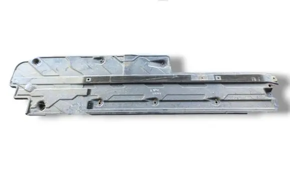 Mercedes-Benz C W204 Other under body part A2046101108